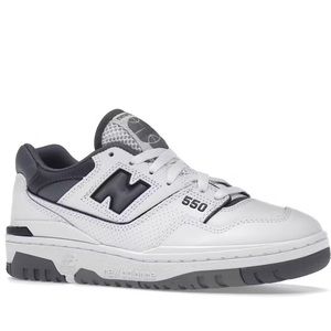 New Balance 550 in Dark Grey